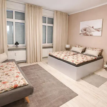 Lejlighed City-apartment I 85m2 I Naehe Theater L 2 Schlafzinmer I Parkplatz Kostenlos I Wlan