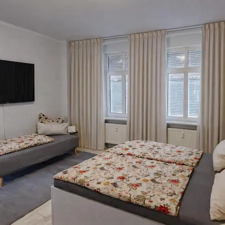 City-apartment I 85m2 I Naehe Theater L 2 Schlafzinmer I Parkplatz Kostenlos I Wlan * Cottbus