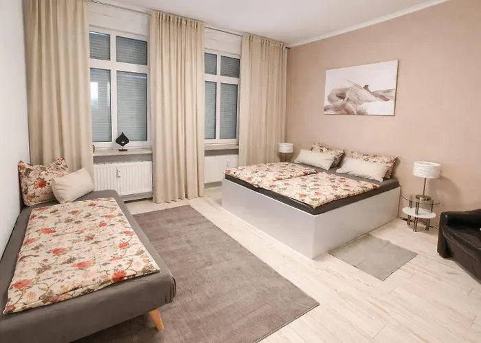 Apartamento City-apartment I 85m2 I Naehe Theater L 2 Schlafzinmer I Parkplatz Kostenlos I Wlan